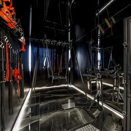 World Of Ecstasy - Bdsm Apartament
