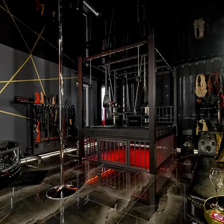 Apartament World Of Ecstasy - Bdsm Reda