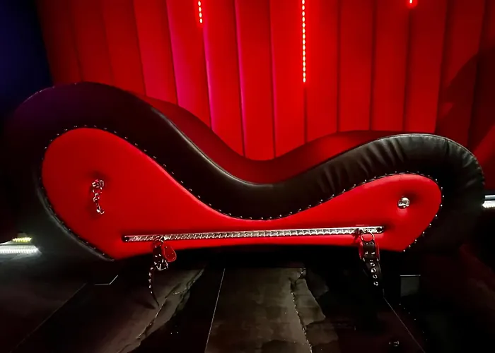 World Of Ecstasy - Bdsm Lägenhet